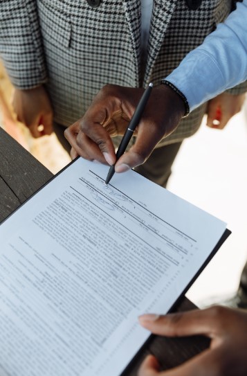 Signing contract agreement