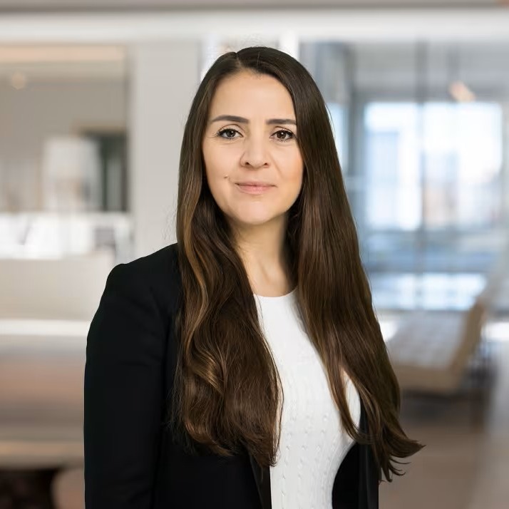 Sibel Yilmaz headshot