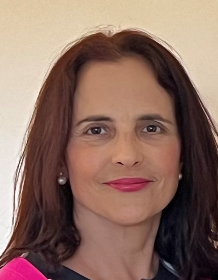 Lesbeth Rodriguez headshot