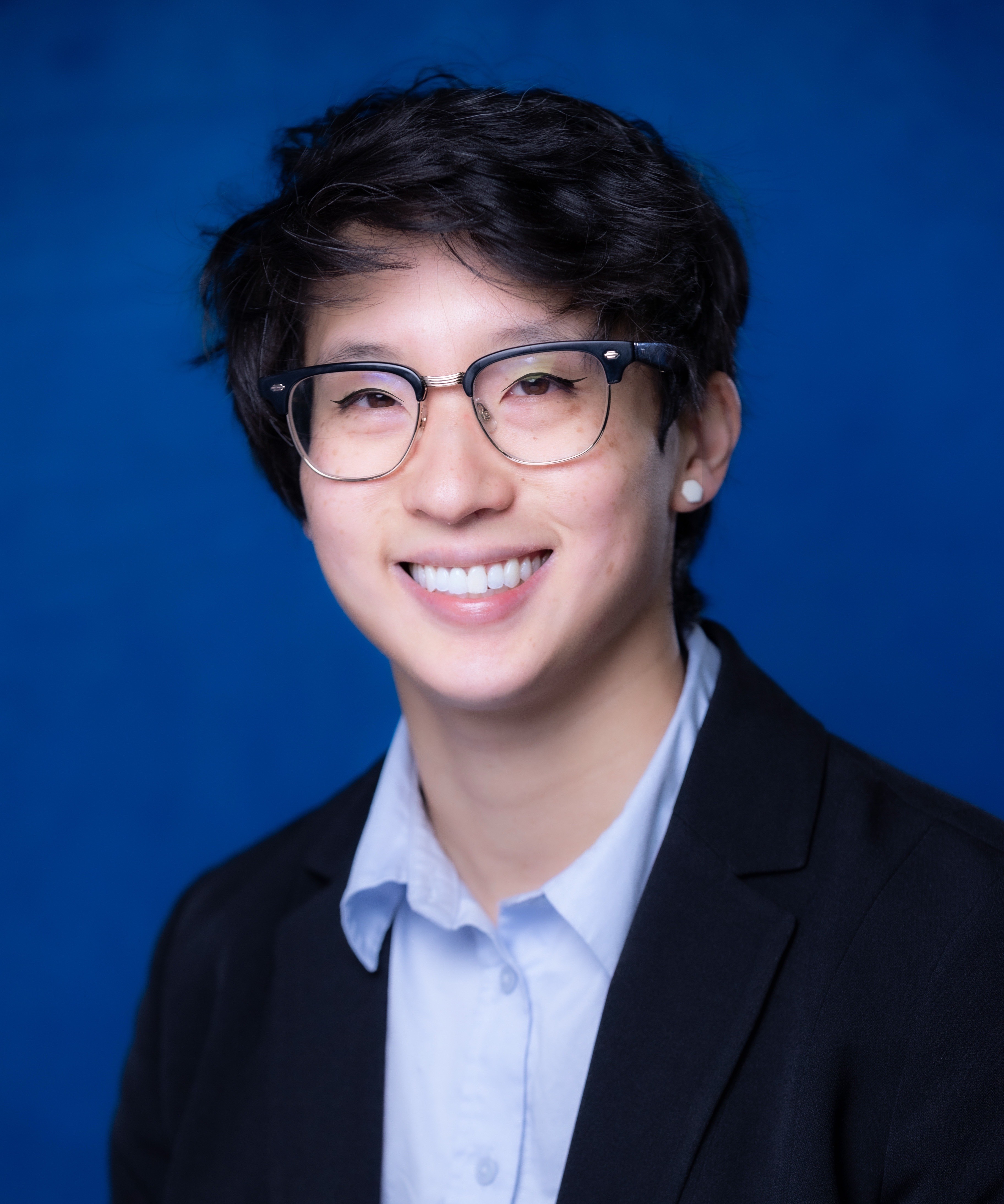 Sophie Tsai headshot resized_square