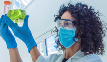 women-scientist-looking-at-research
