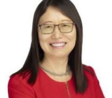 Liang Schweizer headshot