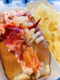 Lobster roll and potato chips 